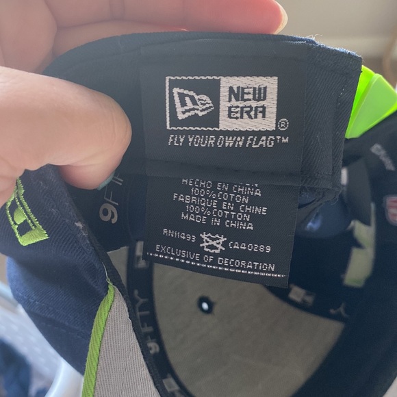 Seattle SnapBack - Picture 3 of 3